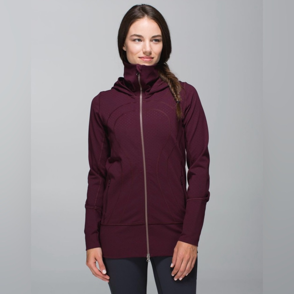 Lululemon Stride Jacket II Bordeaux Drama Size 4